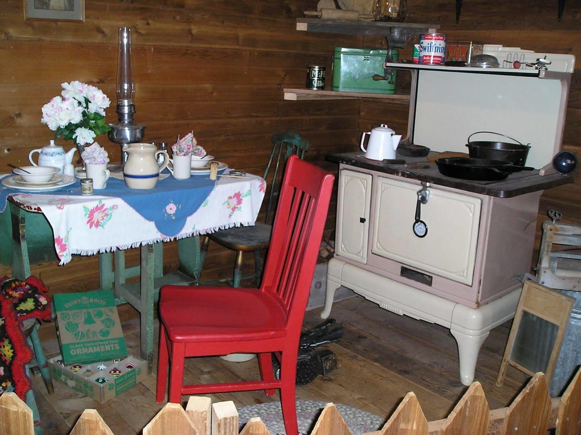 Miller Tree Inn Forks Zewnętrze zdjęcie